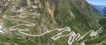 Motorcycle tours on paved and dirt roads: countries