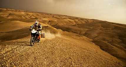 Amazing motorcycle ride through the Tunisian Sahara desert