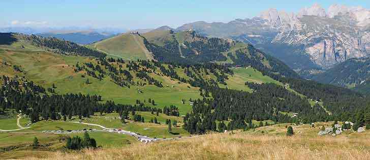 Motorcycle adventures: Motorcycle tour on the winding road to Sella pass, Dolomites 3