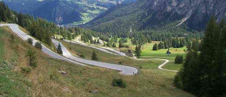 Motorcycle adventures: A spectacular motorcycle tour on the Sellaronda circuit road 1