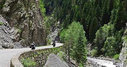 A scenic motorcycle ride in the heart of Los Picos of Europe