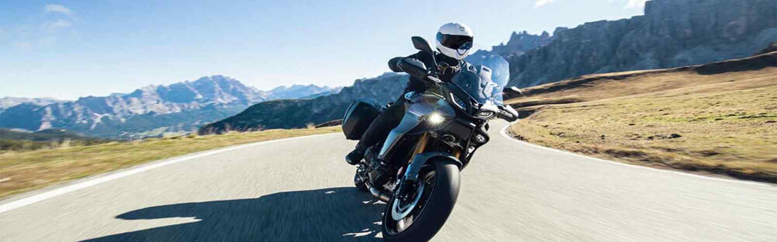 Motorcycling the Transfagarasan road from south to north