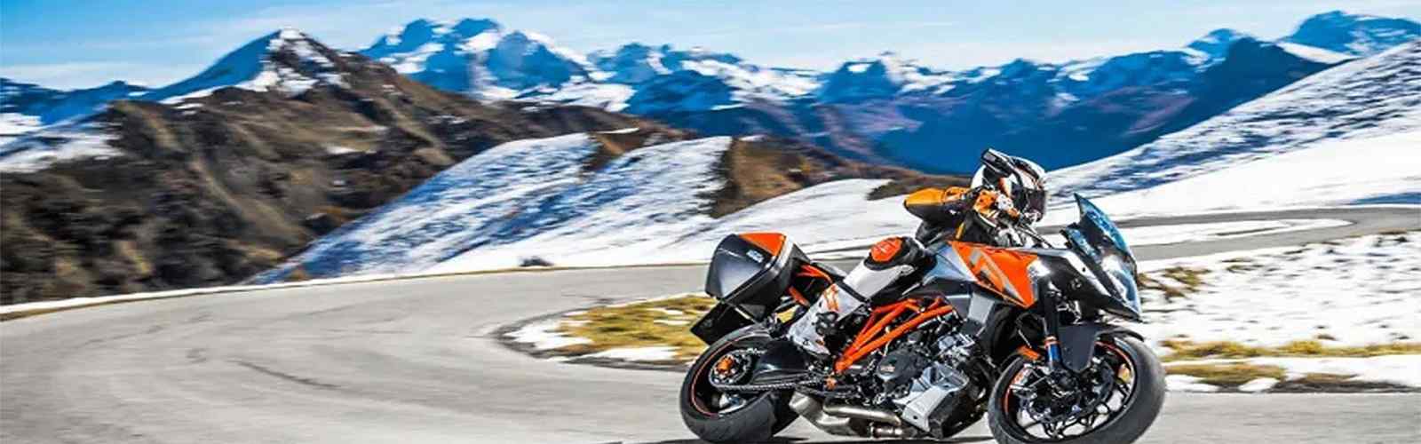 Motorcycling Furkapass
